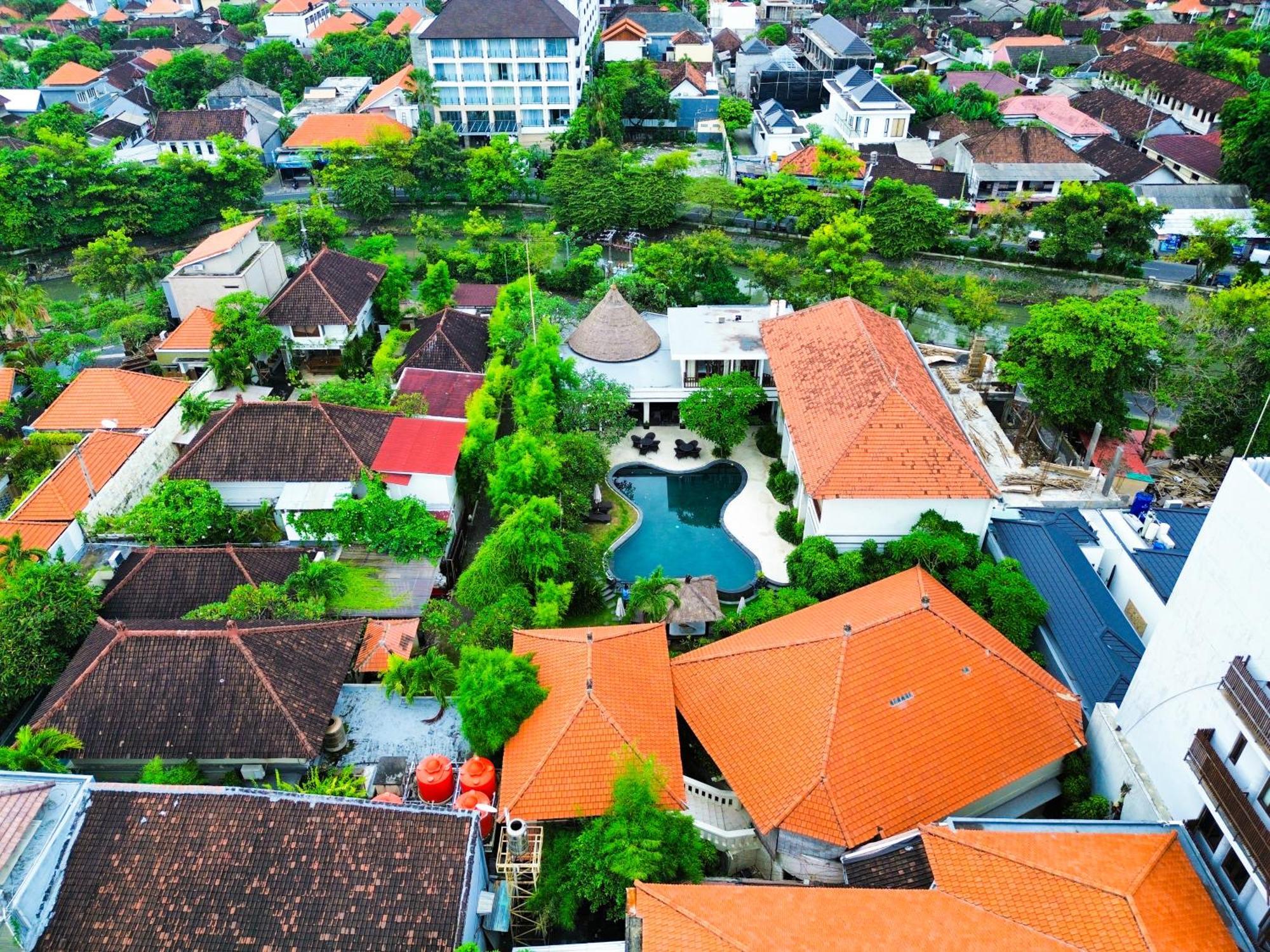 Villa Diana Bali 16 Bedrooms Seminyak Zewnętrze zdjęcie