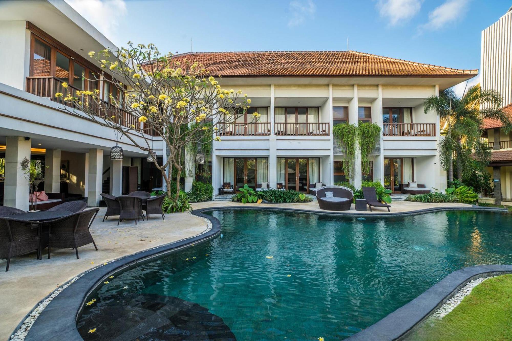 Villa Diana Bali 16 Bedrooms Seminyak Zewnętrze zdjęcie