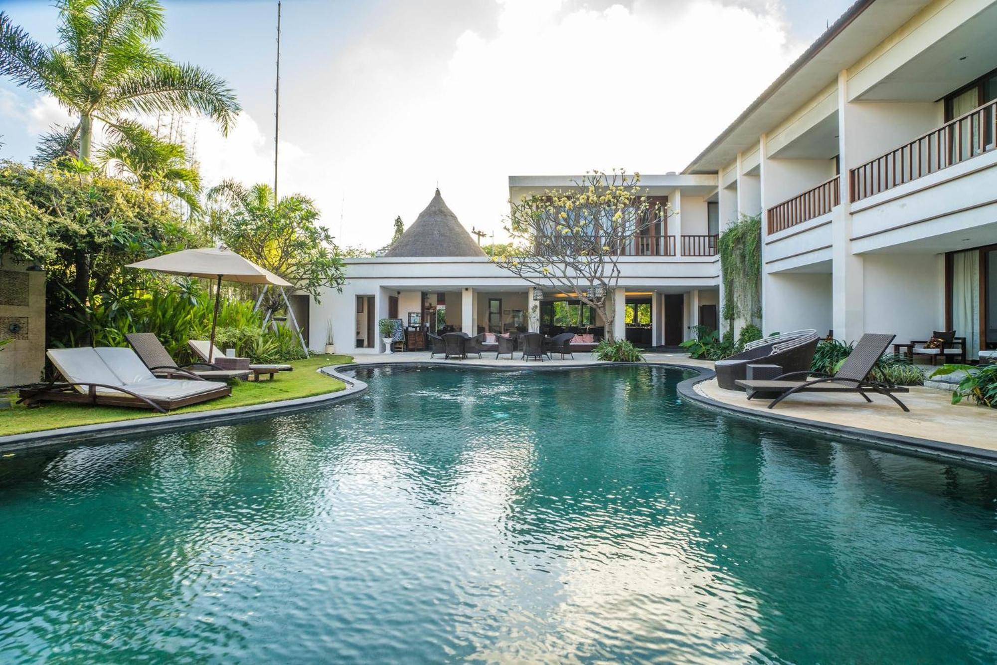 Villa Diana Bali 16 Bedrooms Seminyak Zewnętrze zdjęcie